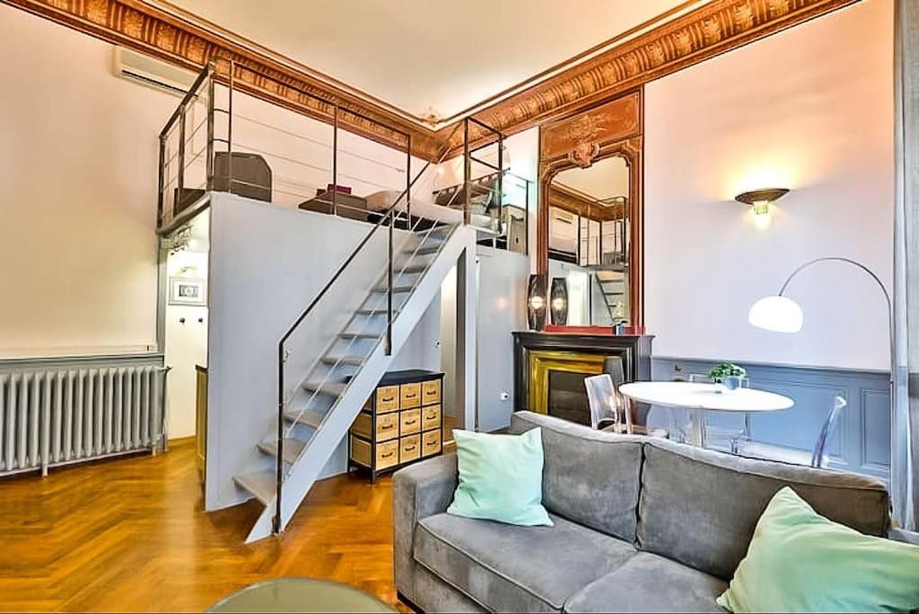 Apartment Chic & Baroque Avec Parking Securise *